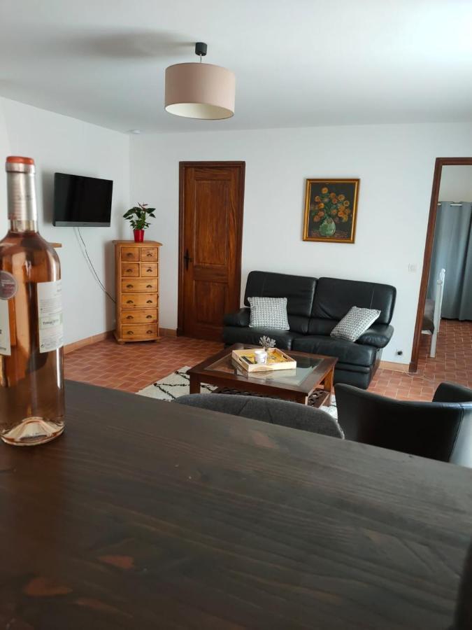 Charmant Appartement Au Coeur Du Village Tourrettes-sur-Loup Kültér fotó