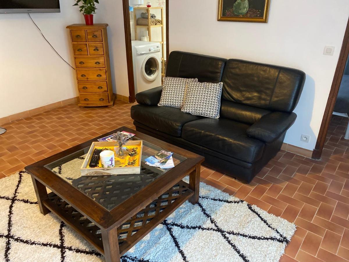 Charmant Appartement Au Coeur Du Village Tourrettes-sur-Loup Kültér fotó