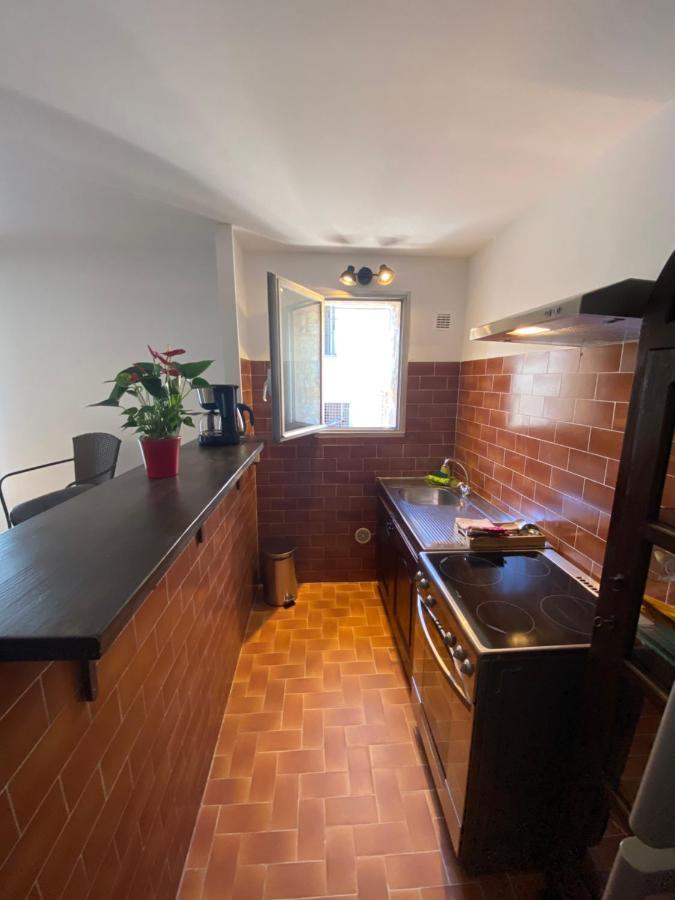 Charmant Appartement Au Coeur Du Village Tourrettes-sur-Loup Kültér fotó